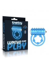 Голубое, светящееся в темноте виброкольцо Lumino Play Vibrating Penis Ring - Lovetoy - в Химках купить с доставкой