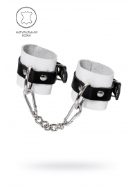 Бело-черные кожаные наручники с одним ремешком с люверсами - Pecado - купить с доставкой в Химках