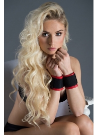 Полиуретановые манжеты для фиксации рук вместе Bound Together Wrist Restraints - Blush Novelties - купить с доставкой в Химках