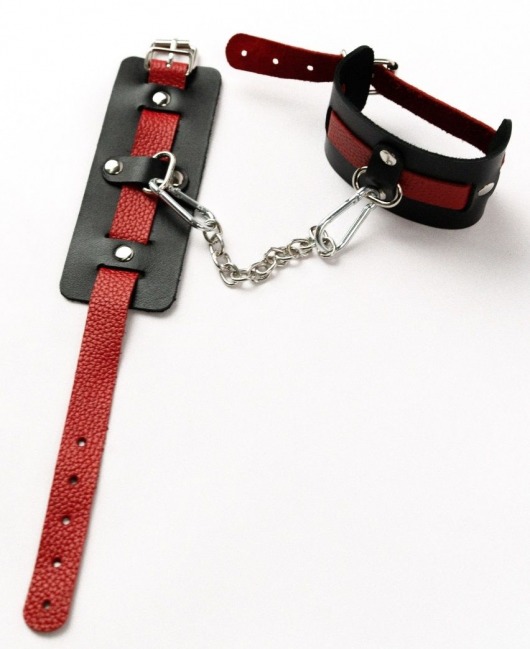 Черные оковы с красным декором и заклепками - Crazy Handmade - купить с доставкой в Химках