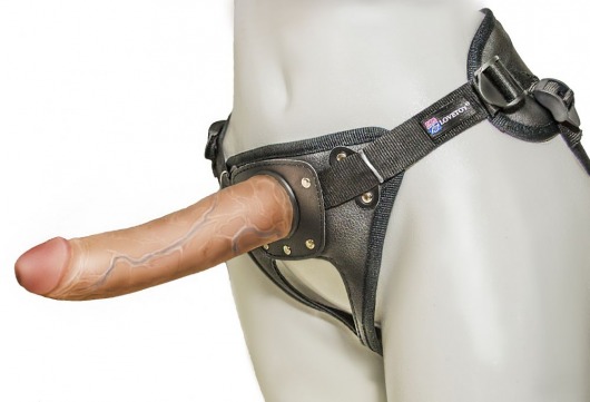 Насадка-фаллоимитатор на кожаных трусиках Harness Ultra Realistic 7  - 18 см. - LOVETOY (А-Полимер) - купить с доставкой в Химках