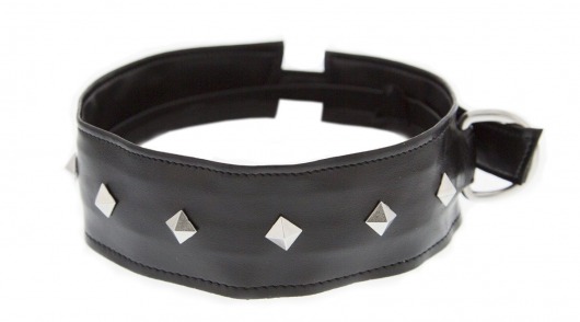 Полиуретановый ошейник с пуклями Collar with Studs - Blush Novelties - купить с доставкой в Химках